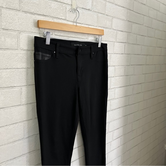 CALVIN KLEIN JEANS Black Stretch Jeggings - Picture 3 of 9